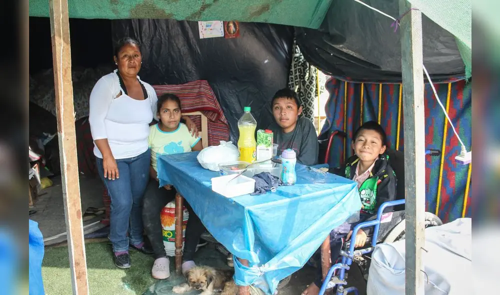 Madres de Chosica celebran su día en medio de urgencias Madres de Chosica celebran su día en medio de urgencias