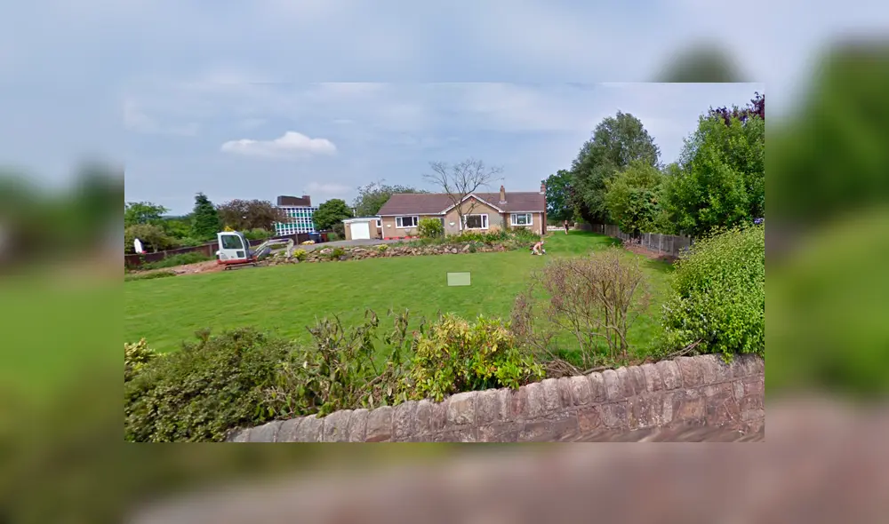 Google Maps: el curioso caso de un hombre que fue descubierto al hacer zoom en Inglaterra [FOTOS] 