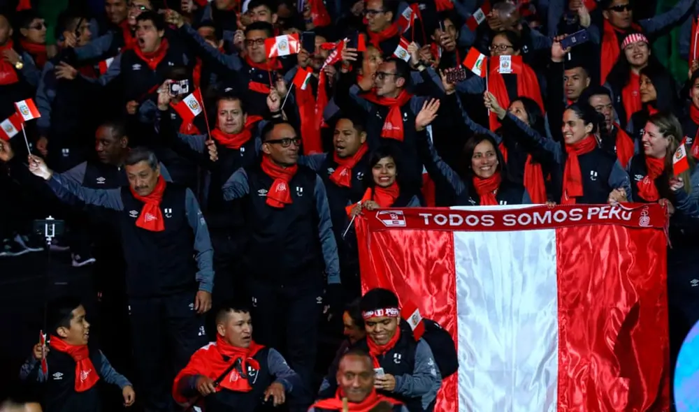 La delegación peruana encabezada por Angélica Espinoza como abanderada hizo su ingreso. La delegación peruana encabezada por Angélica Espinoza como abanderada hizo su ingreso.