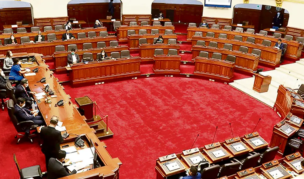 Normalidad cuestionada. En plenos virtuales, legisladores no dan directamente sus votos. Para el TC, esto debe cambiar. Foto: Andina. Normalidad cuestionada. En plenos virtuales, legisladores no dan directamente sus votos. Para el TC, esto debe cambiar. Foto: Andina.