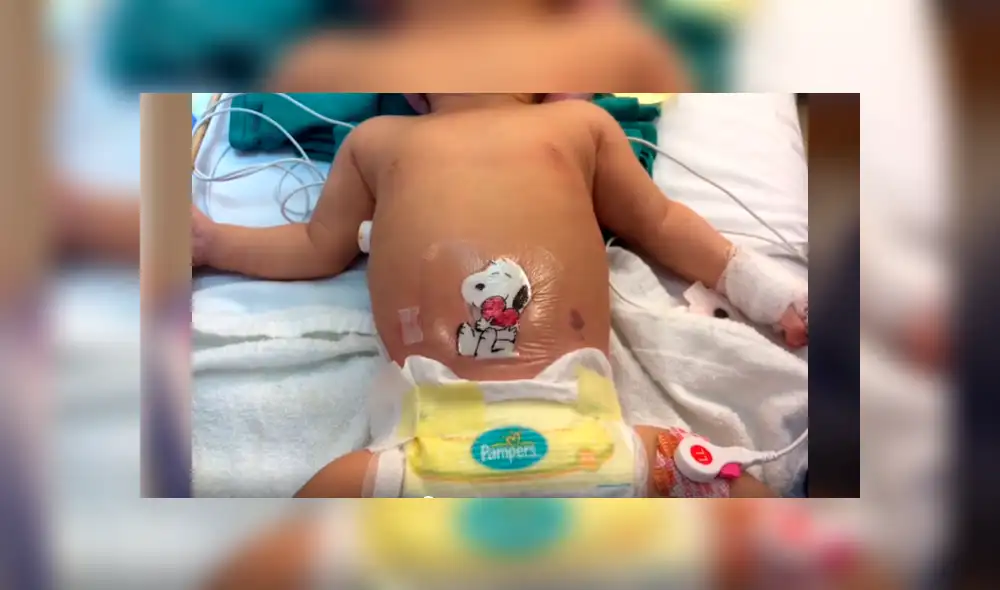 Vía Facebook, se ha hecho viral un cirujano pediátrico que se ha ganado la admiración de todos con sus singulares dibujos de los personajes favoritos de sus pacientes Vía Facebook, se ha hecho viral un cirujano pediátrico que se ha ganado la admiración de todos con sus singulares dibujos de los personajes favoritos de sus pacientes