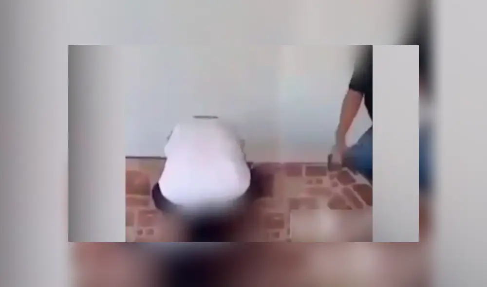 YouTube: El brutal castigo de padre a su hijo por llegar borracho a casa 