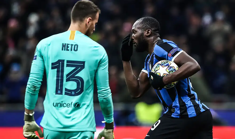 Antes de terminar el primer tiempo, Romelu Lukaku anotó el gol del empate para el Inter sobre el FC Barcelona. | Foto: AFP Antes de terminar el primer tiempo, Romelu Lukaku anotó el gol del empate para el Inter sobre el FC Barcelona. | Foto: AFP