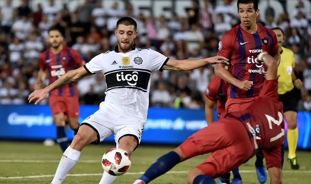 Sigue aquí EN VIVO ONLINE el clásico Olimpia vs. Cerro Porteño por la fecha 17 del Torneo Clausura 2019 de la Primera División de Paraguay. | Foto: AFP Sigue aquí EN VIVO ONLINE el clásico Olimpia vs. Cerro Porteño por la fecha 17 del Torneo Clausura 2019 de la Primera División de Paraguay. | Foto: AFP