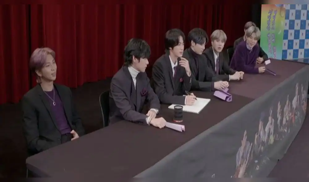 BTS durante transmisión en vivo por V Live.