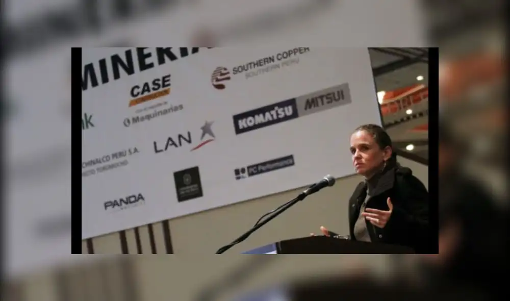 Ministra de Economía está contra las exoneraciones para aerolíneas