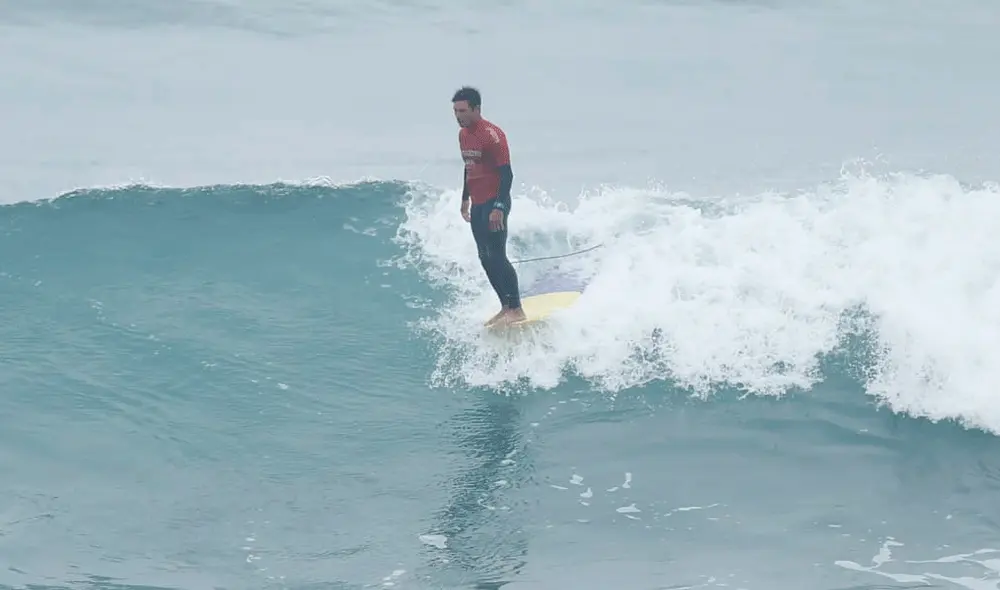 El peruano Piccolo Clemente pasó a la semifinal de surf en los Juegos Panamericanos Lima 2019. Fotos: Marco Cotrina