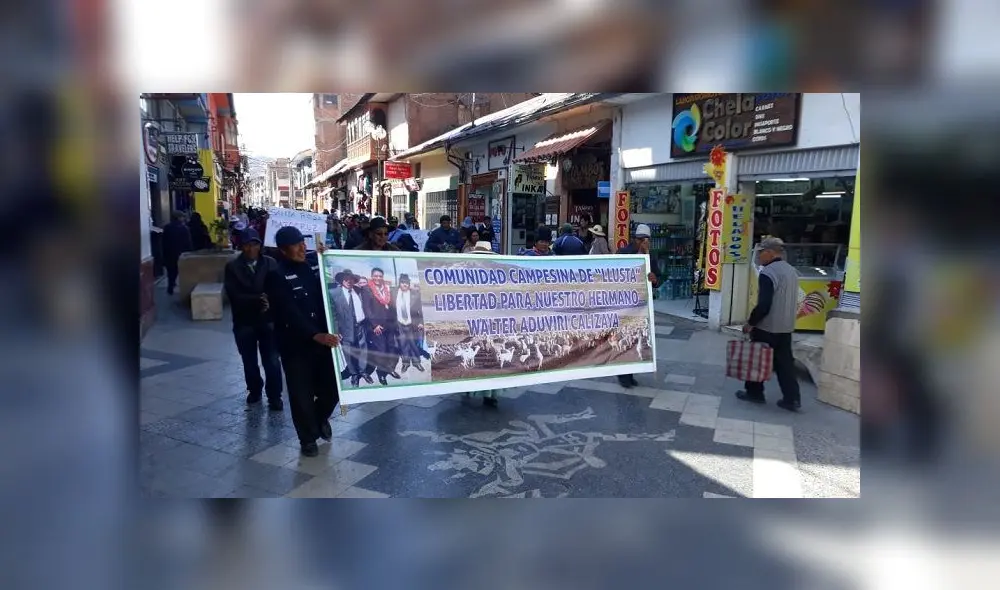 Marcha en favor a Walter Aduviri