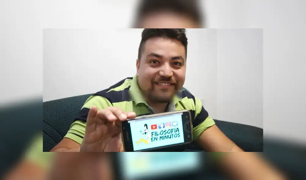 A través de su canal de YouTube busca que sus alumnos y seguidores entiendan pasen sus días de cuarentena aprendiendo Filosofía. (Foto: El Litoral) A través de su canal de YouTube busca que sus alumnos y seguidores entiendan pasen sus días de cuarentena aprendiendo Filosofía. (Foto: El Litoral)