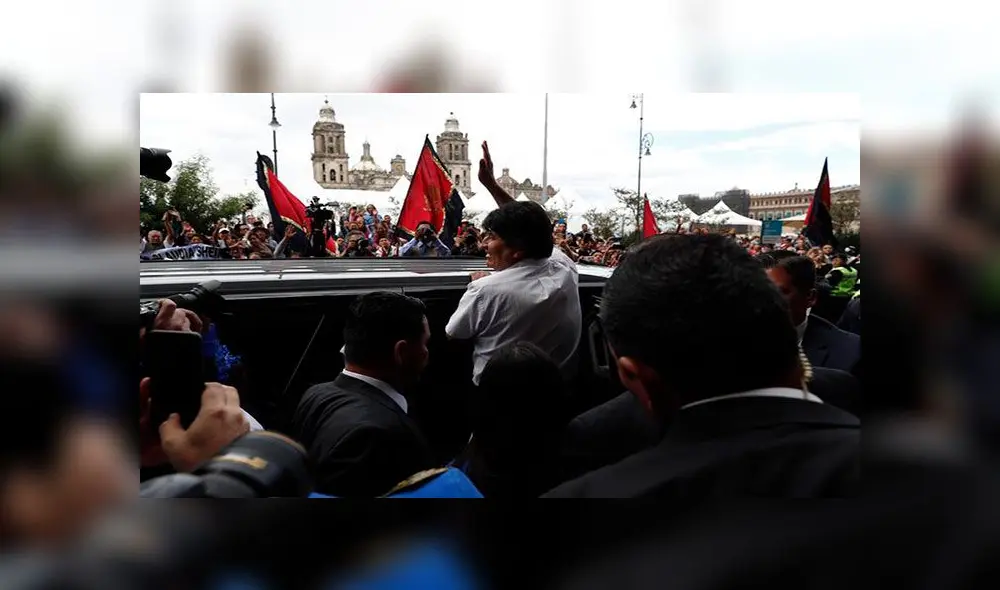 El ex jefe de Estado es escoltado constantemente por guardaespaldas. Foto: EFE El ex jefe de Estado es escoltado constantemente por guardaespaldas. Foto: EFE
