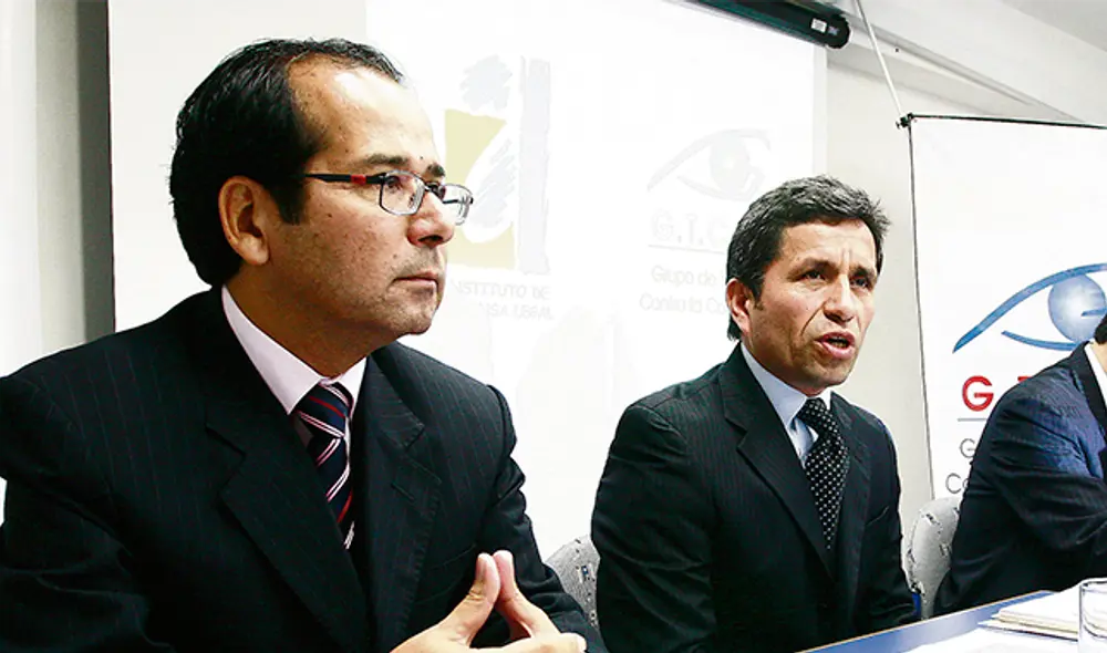 Ronald Gamarra y Carlos Rivera