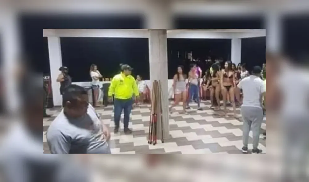 En un operativo, la Policía de Colombia halló una fiesta que se realizaba en un prostíbulo en una zona rural. (Foto: captura)