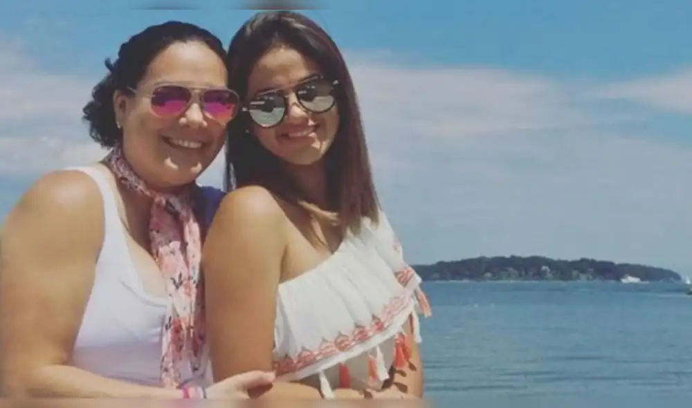 Katty García y Karin Vidal Katty García y Karin Vidal