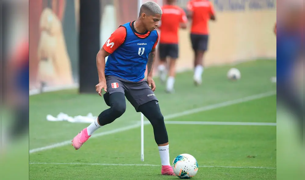 El jugador se venía entrenado junto al resto del equipo en la Videna. Foto: Twitter Selección Peruana.