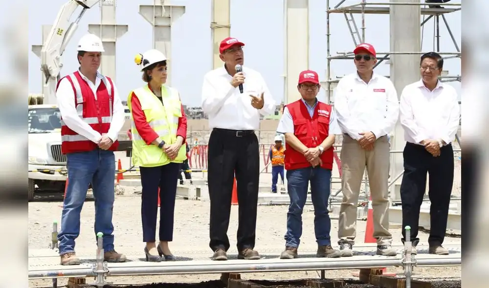 Presidente Martín Vizcarra supervisa obras en el Callao [FOTOS]