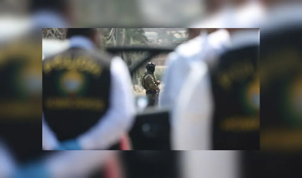 Sospechosos en crimen de joven participaron en reconstrucción de crimen. (Foto: Mauricio Malca / La República) Sospechosos en crimen de joven participaron en reconstrucción de crimen. (Foto: Mauricio Malca / La República)