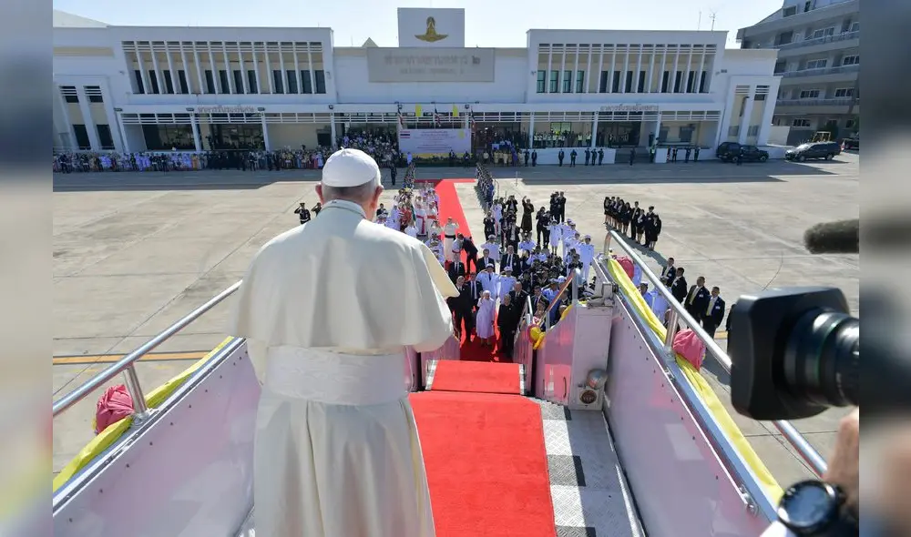 El papa Francisco aterrizó en Japón en la segunda etapa de su gira asiática. Foto: AFP.