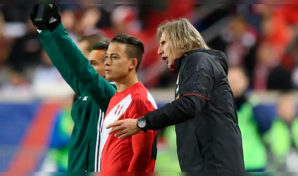 Gareca: "Hay futbolistas que piensan que su carrera se acaba el próximo año" [VIDEO]