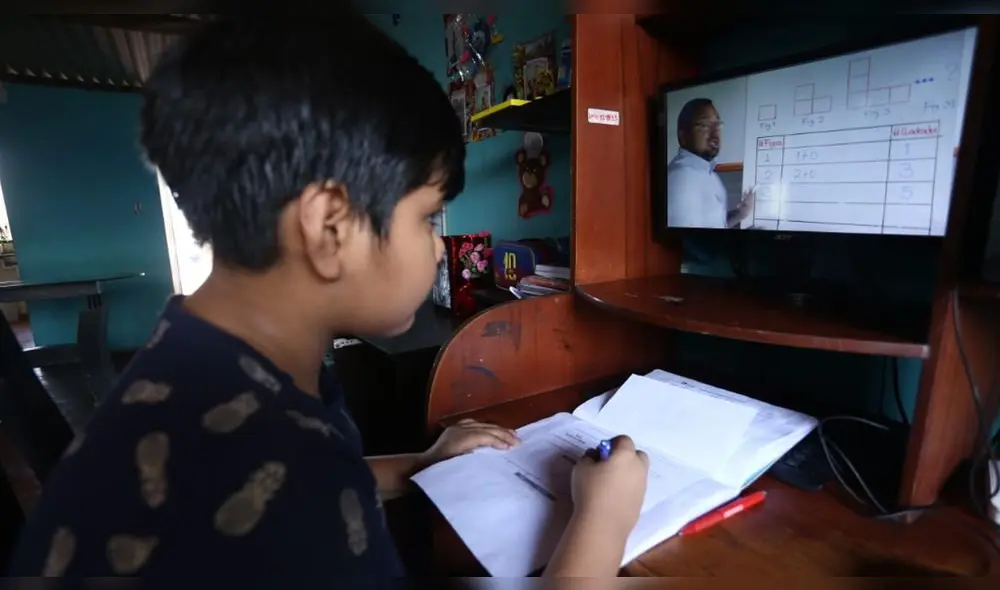 Minedu hizo anuncio tras reunirse con la Sociedad Nacional de Radio y Televisión. (Foto: Michael Ramón / La República) Minedu hizo anuncio tras reunirse con la Sociedad Nacional de Radio y Televisión. (Foto: Michael Ramón / La República)