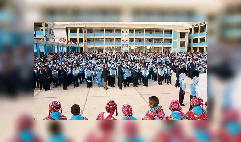 En cinco colegios de Cusco se clausuró el año escolar 2017