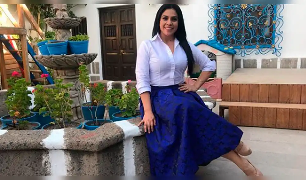 Laura Zapata envía emotivo saludo a Maricarmen Marín por sus 20 años de carrera artística