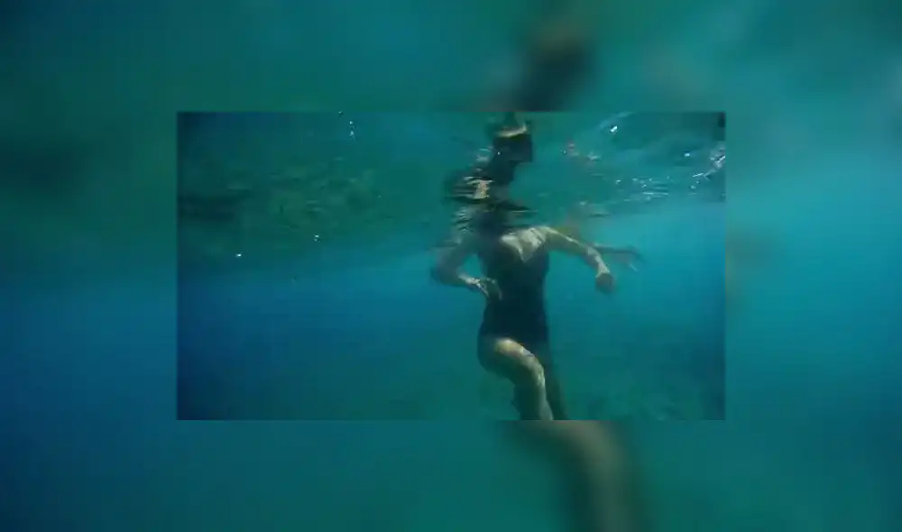 YouTube: el mar se la 'tragó' hace un año y la encuentran viva en el mismo lugar [VIDEO]