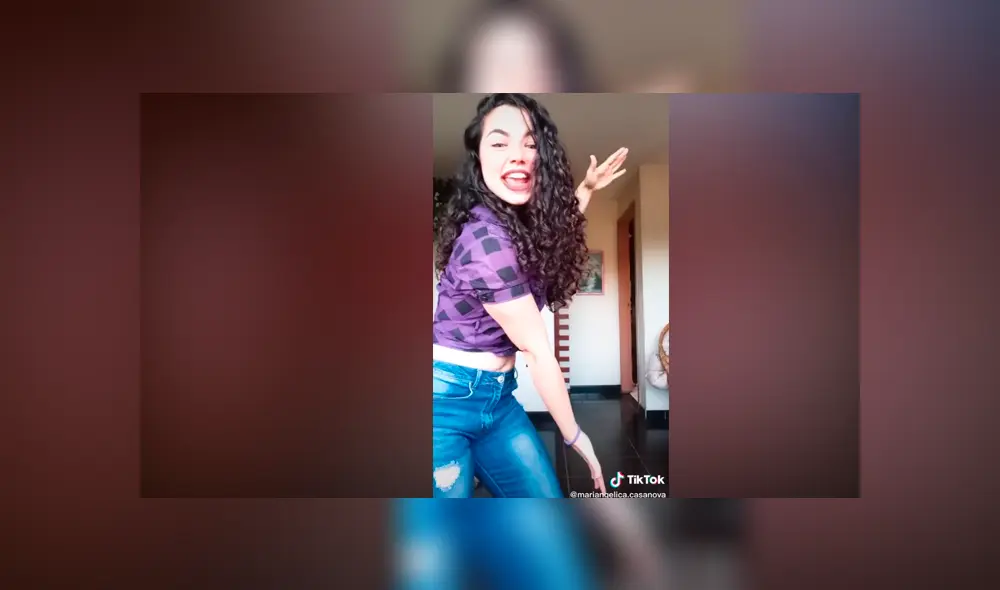 Desliza las imágenes para la divertida parodia de Toy Story que hizo una joven junto a su perro. Fotocapturas: Mariangélica Casanova/TikTok