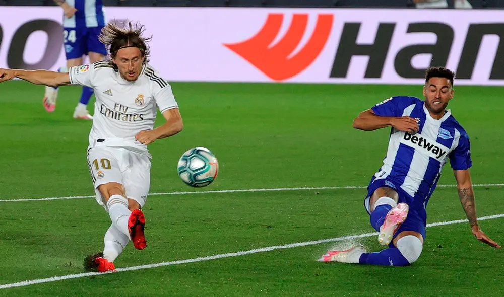 Sigue aquí EN VIVO ONLINE el partido Real Madrid vs. Alavés por jornada 35 de LaLiga Santander. | Foto: EFE