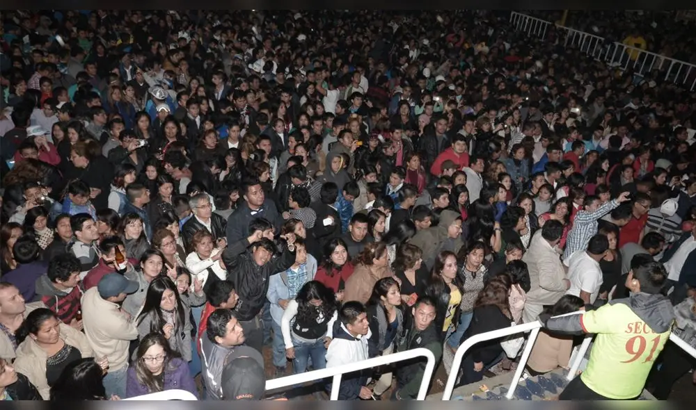 Halloween y Día de la Canción Criolla
