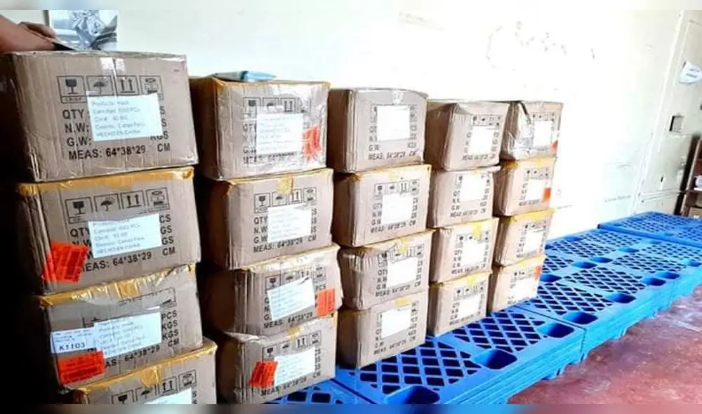 Se supo que la compra de mascarillas habría bordeado los S/476,000 soles por el estado de emergencia. Se supo que la compra de mascarillas habría bordeado los S/476,000 soles por el estado de emergencia.