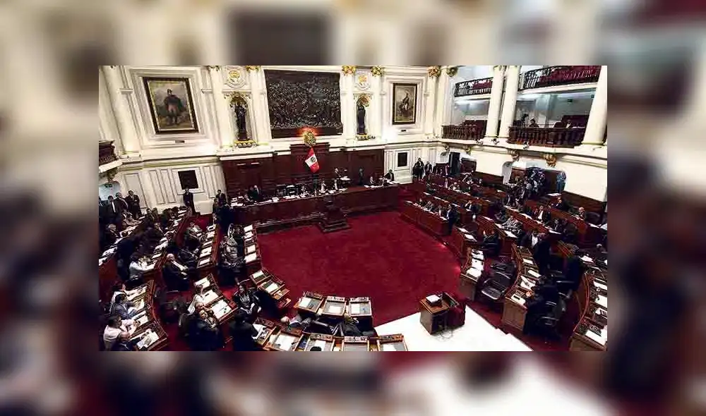 Gobernadores del sur y dirigentes a favor de cuestión de confianza