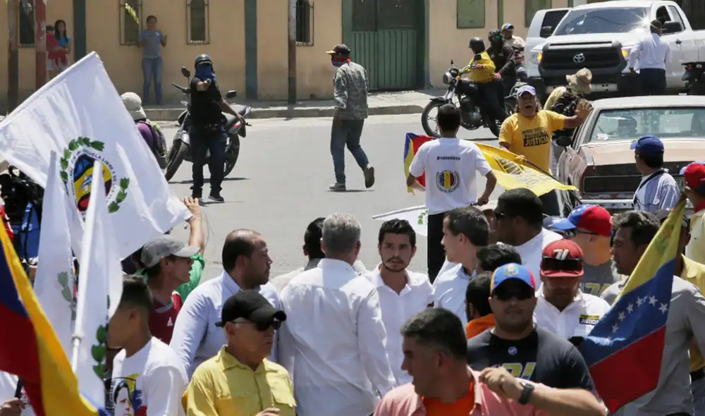 Luego del atentado la marcha pudo finalizar sin inconvenientes. Foto: Prensa Guaidó.