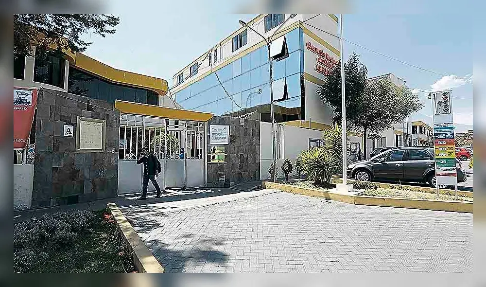 revisión. Asesoría Legal se pronunciará sobre pedido para incremento de sueldos para 10 funcionarios de Salud.