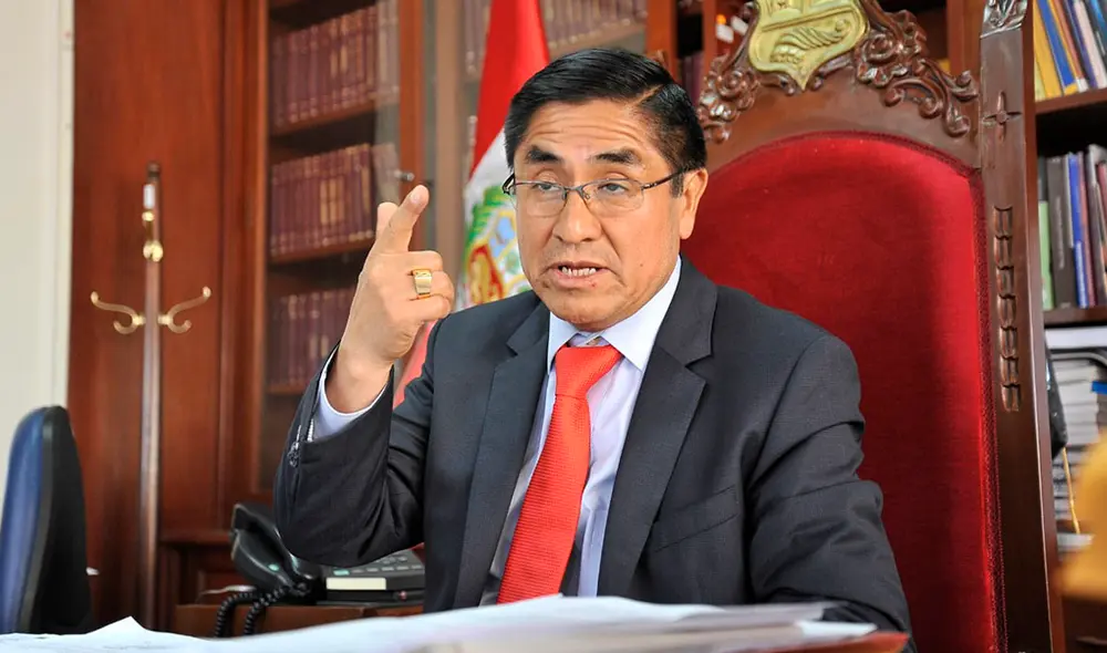 Condenan a exjuez que benefició a César Hinostroza Condenan a exjuez que benefició a César Hinostroza