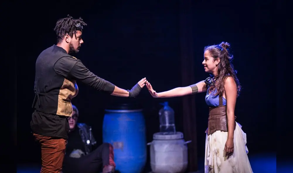 Romeo y Julieta: Amor  en tiempos de guerra