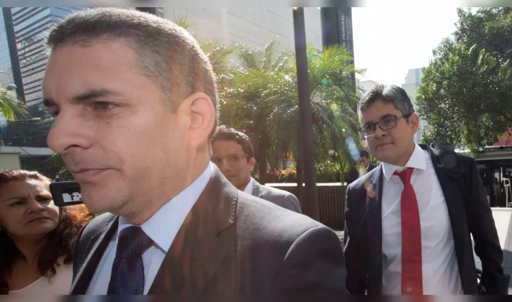Oficializan remoción de fiscales Domingo Pérez y Rafael Vela