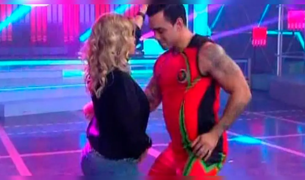Gisela Valcárcel y su sexy baile con Diego Chávarri en Esto es Guerra  [VIDEO] 