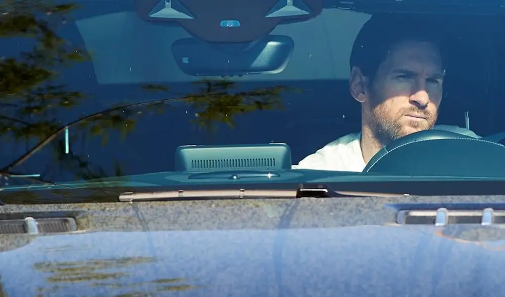 Plantel de Barcelona asistió al Sant Joan Despí para someterse prueba de coronavirus. | FOTO: EFE