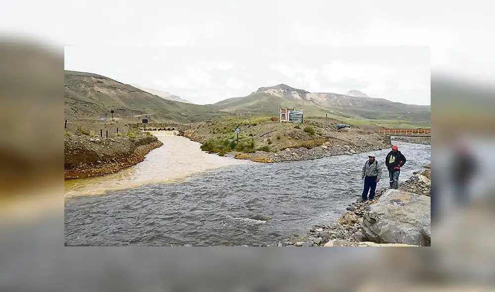 Ratifican cierre de mina Arasi por contaminar ríos en Puno