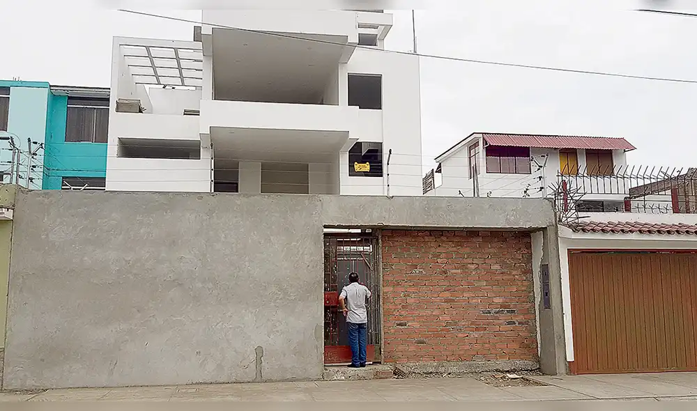 Empresaria entregó a fiscalía pruebas de coimas a Héctor Becerril