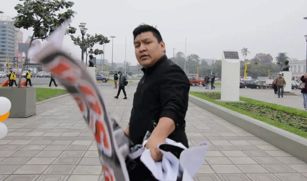 Fujimorista agredió a fotógrafo de La República. Foto: La República Fujimorista agredió a fotógrafo de La República. Foto: La República