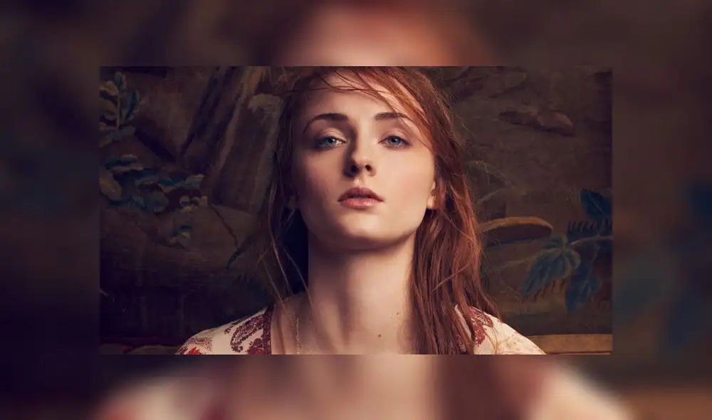 Sophie Turner revela que se besaba con Maisie William en set de Game Of Thrones [VIDEO]