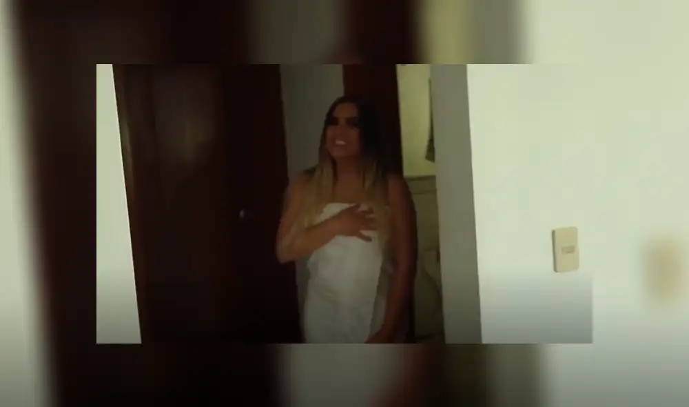YouTube viral: chica 'Badabun' sale 'semidesnuda' a las calles por reto de su colega [VIDEO]