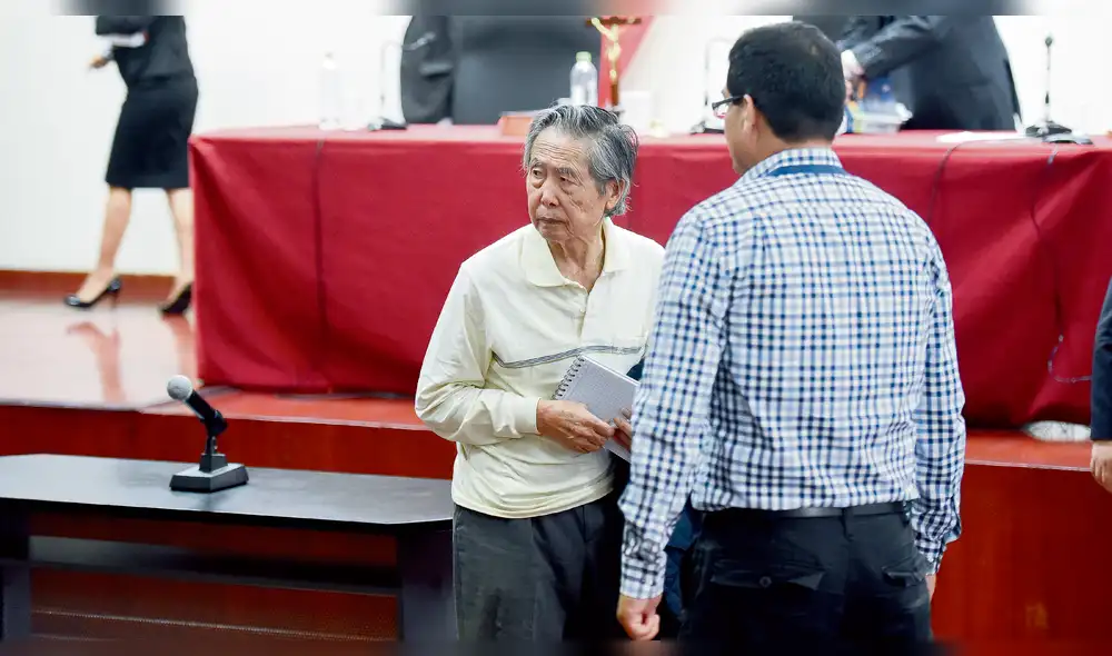Fujimori dice que no se fugará porque sus hijos viven en el Perú Fujimori dice que no se fugará porque sus hijos viven en el Perú