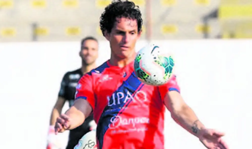 De lujo. El delantero, hoy de Mannucci, y una opción más para pasar estos días de aislamiento. ‘Lujo22’ está en las redes sociales.