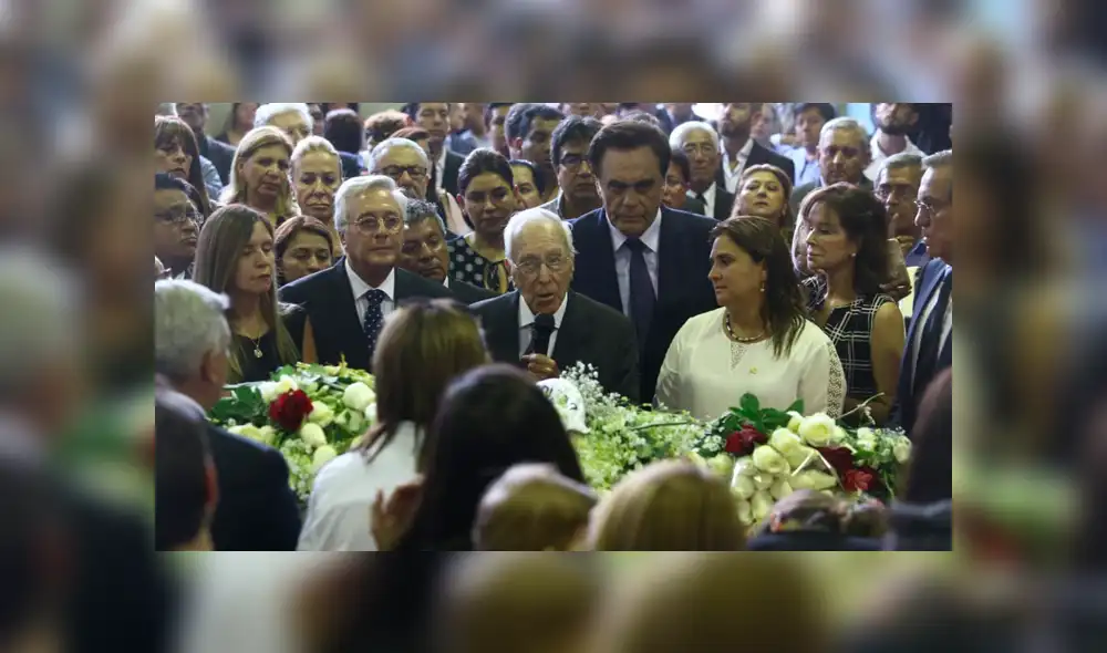 Luis Bedoya Reyes se quebró durante velorio de Alan García [VIDEO]