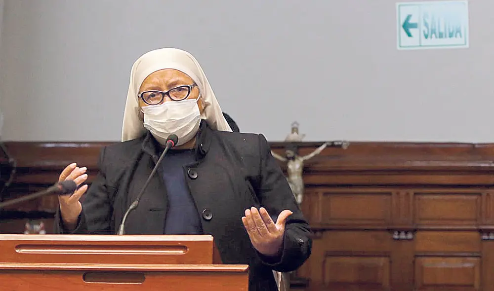 Frepap. Céspedes anunció el cambio del voto de su bancada. Frepap. Céspedes anunció el cambio del voto de su bancada.