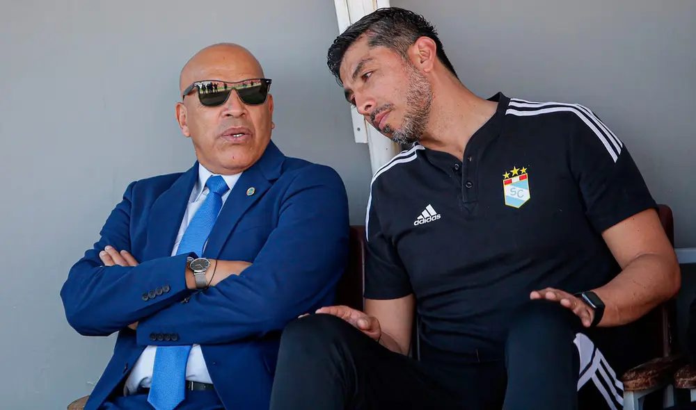 Roberto Mosquera es técnico de Sporting Cristal desde el 2020. Foto: Rodrigo Talavera/GLR Roberto Mosquera es técnico de Sporting Cristal desde el 2020. Foto: Rodrigo Talavera/GLR