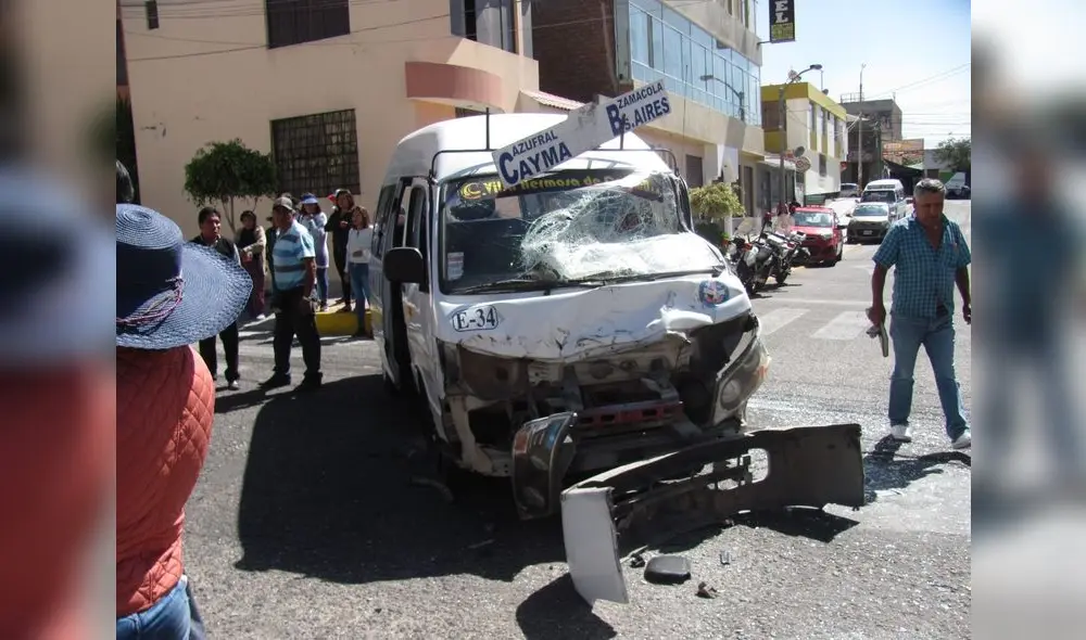 Accidente se produjo esta mañana en Cayma. Accidente se produjo esta mañana en Cayma.