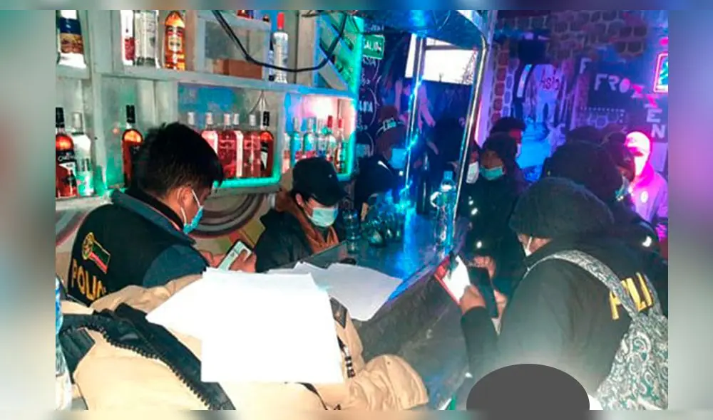 Policía y Fiscalía ingresaron a establecimiento nocturno que operaba en La Rinconada. Foto: PNP
